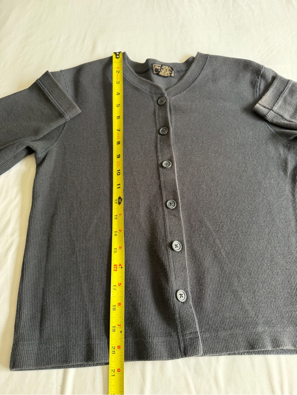 Vintage 90s Abercrombie & Fitch 100% Cotton Navy Blue Waffle Texture Cardigan - Picture 12 of 13